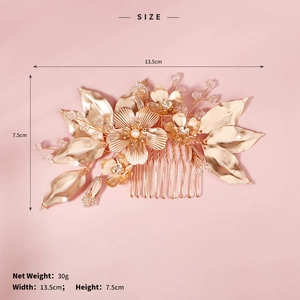 Detailed size view of bridal gold flower hair comb with pearls, rhinestones and dimensions