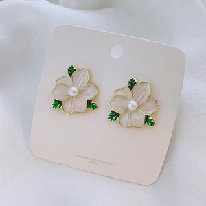 Elegant 925 silver tulip flower earrings with white enamel petals and pearl center