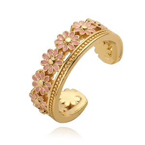 Pink enamel daisy open ring with golden base and sweet floral design for women