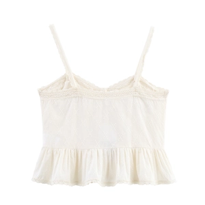 Top caraco blanc avec broderie florale, bordure en dentelle et ourlet à volants