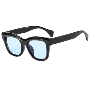 Fashionable oversized square sunglasses with black frame and light blue lenses for unisex
