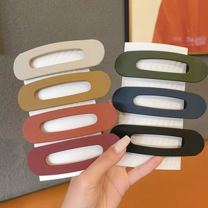 Set of 7 large matte Morandi hair clips in various colors for seamless styling