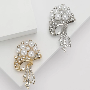 Elegant Bouquet Brooch Pin With Alloy Faux Artificial Pearls And Rhinestones For Women Suit Cardigan Accessories Fashion Jewelry
