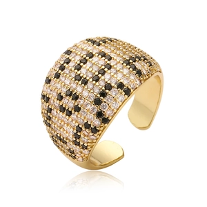 Adjustable hip-hop leopard ring in gold with sparkling black and white cubic zirconia