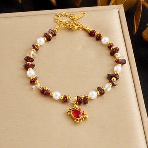 Bracelet En Künstliche Perles D'acier Inoxydable Avec Künstliche Perle D'imitation Pierre Rouge Et Pendentif Crabe Doré Bijoux Rétro Élégants Pour Femmes