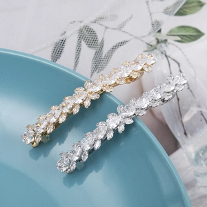 Elegant Leaf Shape Hair Clips With Full Rhinestone Zinc Alloy Barrettes For Women Sweet Side Fringe Clip Headwear