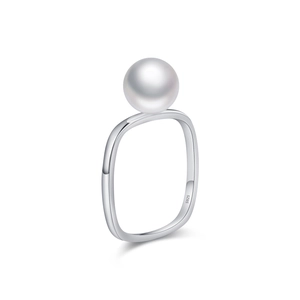 Elegant S925 sterling silver ring with a round white pearl on a square band design