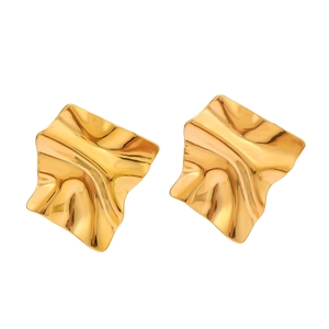 Textured 18K gold-plated stainless steel square earrings with crinkled surface