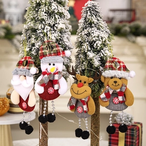 Plüsch Weihnachtsbaumanhänger Set mit Weihnachtsmann, Schneemann, Elch und Bär