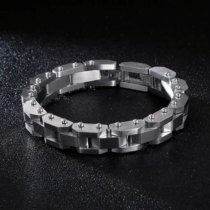 Industrial silver stainless steel watch link bracelet for men with rivet details