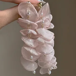 Chiffon Flower Petal Tassel Drop Earrings With Imitation Artificial Pearl And Silver Earring Post Elegant Pink Jewelry For Women