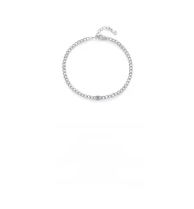 Close-up of S925 sterling silver chain bracelet with a round bezel-set moissanite