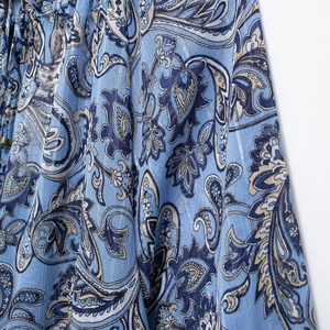 Camicetta da donna in chiffon con stampa paisley, scollo a laccio e vestibilità ampia