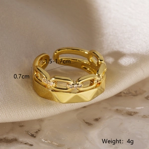 Detail of 18K gold plated double-layer chain ring with zircons and size measurements