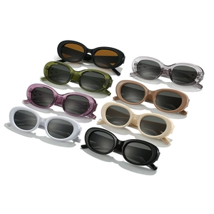 Retro oval sunglasses with three stars decor in eight assorted trendy colors for women