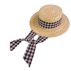 Chapeau de paille à haut plat avec ruban à carreaux pour protection solaire