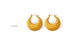 Polished gold-plated U-shaped chunky hoop earrings with 3.1cm height measurement