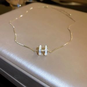 Letter H Pendant Necklace Copper Real Gold Plated Zircon Inlaid Clavicle Chain Sweet Elegant Jewelry For Women