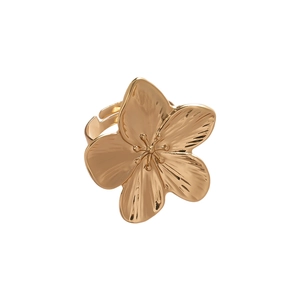 Minimalist gold flower ring with textured petals and adjustable open band for women