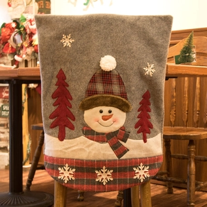 Coprisedia natalizio con pupazzo di neve 3D e dettagli scozzesi per decorazioni festive
