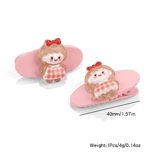 Detail showing pink cartoon hair clips for girls with size and weight measurement specs