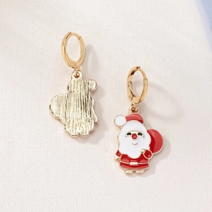 Boucles d'oreilles Père Noël mignonnes en finition dorée et émail rouge festif