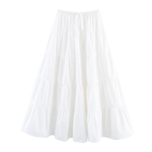 Elegantes weißes Stufenkleid mit Volants und verstellbarem Kordelzug an der Taille