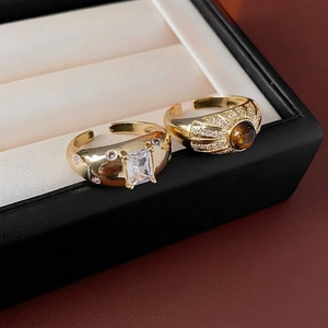 Vintage style gold adjustable ring set with square zircon and tiger eye stone inlay