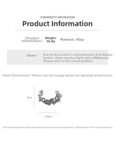 Vue détaillée du bracelet jonc plissé en alliage argenté de 6cm de large et 6,9cm