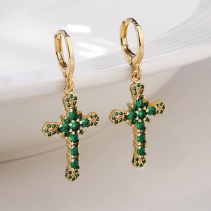 Orecchini a cerchio placcati oro 18K con ciondoli a croce in zircone verde
