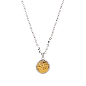 Creative poker Ace pendant necklace in gold and silver finish with dice design