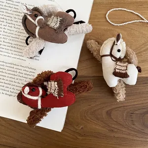 Horse Hair Claw Clips Plush Acrylic Fabric Cute Cartoon Animal Design Shark Clip For Women Girls Winter Autumn Styling