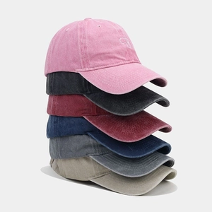 Washed cotton vintage baseball caps featuring map embroidery in various assorted colors