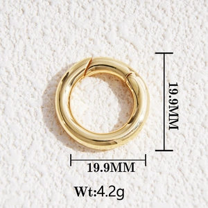 Detailed view of 19.9mm polished brass spring ring clasp with weight specifications