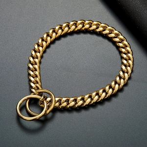 Detail of 10mm gold stainless steel Cuban link dog collar with double ring buckle clasp