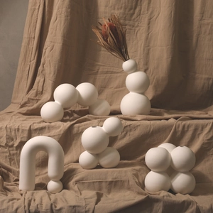 Nordische Weiße Matte Keramikvase Moderne Minimalistische Geometrische Blasenblumentopf Ornament Für Das Wohnzimmer