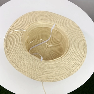 Cappello da sole classico in paglia beige da donna con tesa larga e cinturino regolabile