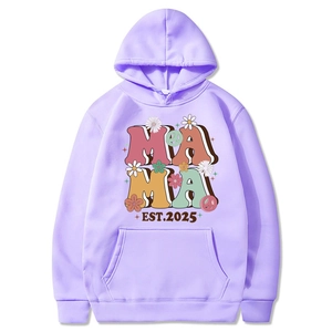 Sweat à capuche Mama Est 2025 lavande avec imprimé floral rétro et signe de paix
