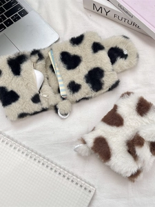 Plush heart pattern storage pouch for coins and earphones with portable hook