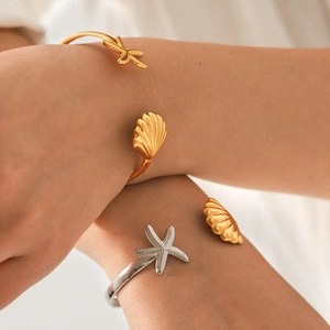 Starfish Shell Open Bangle Stainless Steel Ocean Theme Adjustable Cuff Bracelet For Women Summer Vacation