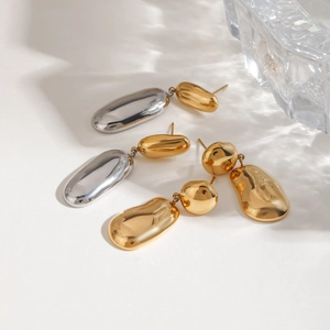 Pendientes geométricos de acero inoxidable bicolor oro y plata con acabado pulido