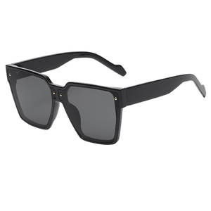 Fashionable oversized square black sunglasses with classic metal rivet design