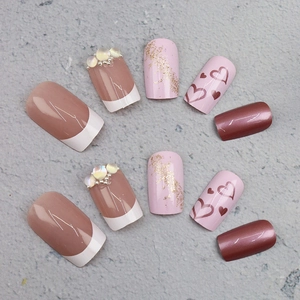 French press-on nails set with aurora heart patterns and glitter accents for women