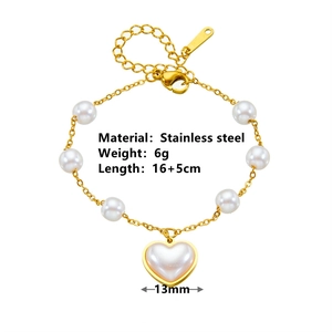 Elegant gold heart pearl charm bracelet in stainless steel for women with adjustable chain