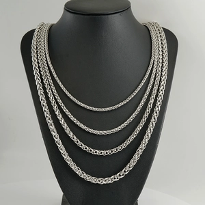 Multi-layer vintage silver stainless steel keel chain necklace for a retro hip hop look
