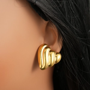 18k gold plated heart earrings with spiral texture and elegant vintage style for women