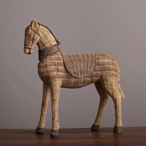Retro Resin Horse Figurine Woven Texture Ornament For Home Living Room Office Desk Decoration European Style