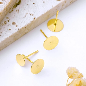 Four round gold-plated S925 sterling silver flat earring posts for DIY jewelry making