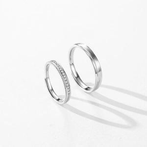 Adjustable S925 sterling silver couple rings with brushed finish and inlaid diamond