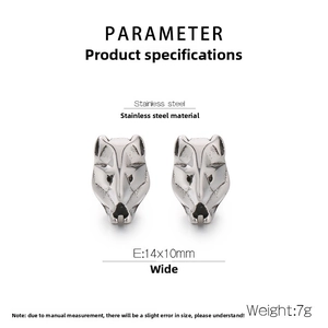 Macro detail of stainless steel wolf head stud earrings showing size 14x10mm and 7g weight
